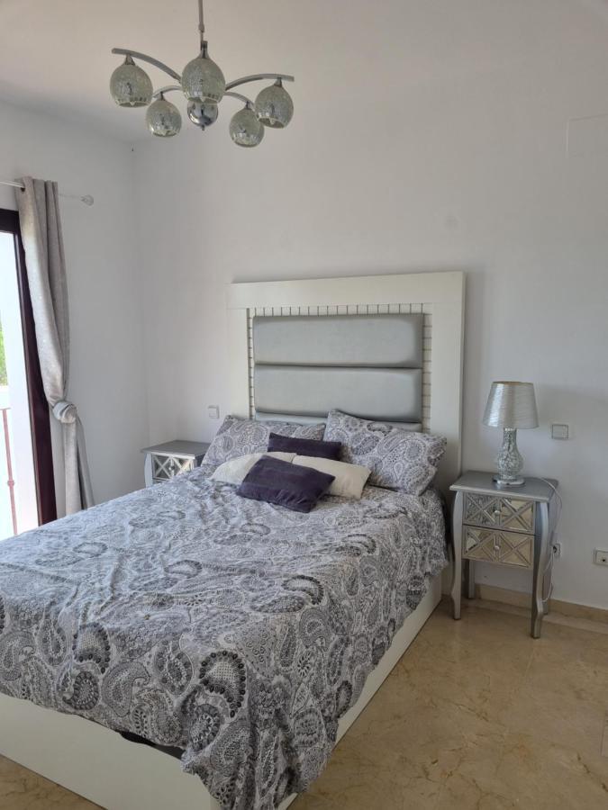 Casita Nuestra Villa Alcaidesa Exteriör bild